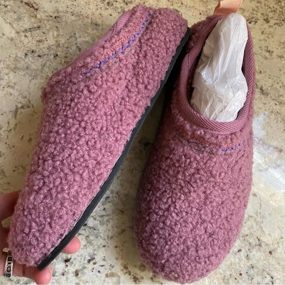 NEW Bombas • $68 Sunday Slipper Gripper Mauve Rubber Sole Womens / Teen Girls 5 - Picture 2 of 16